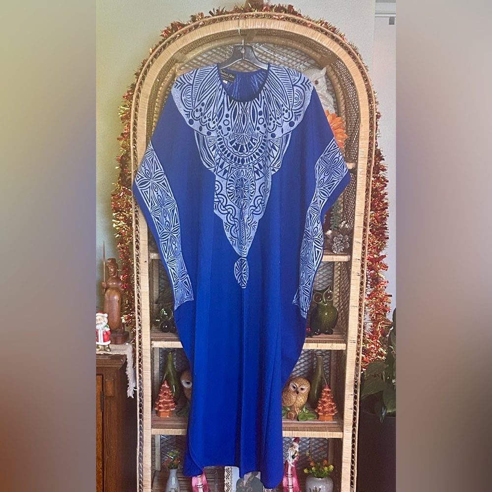Vintage 60’s Deadstock Figi Kaftan. 
RARE. Purchased in New Zealand.